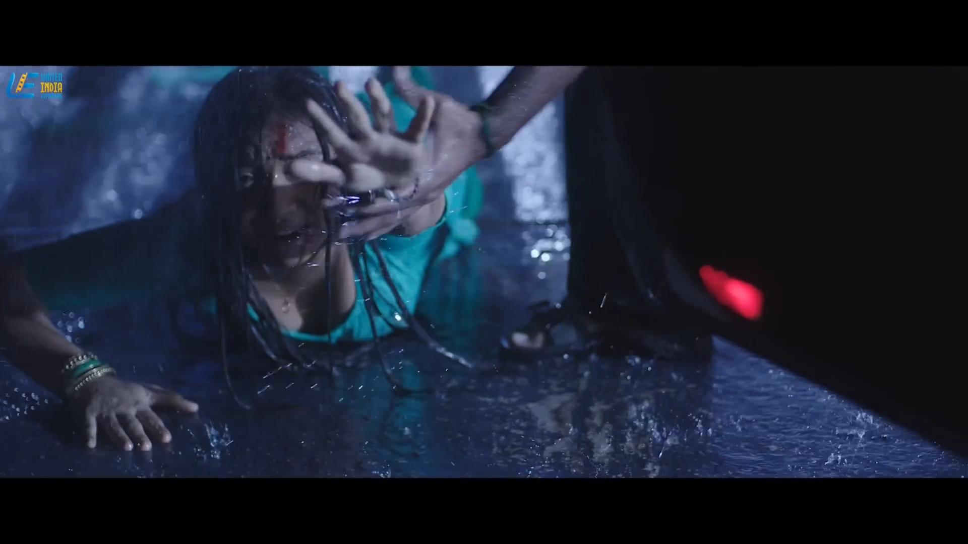 Lakshmi Menon rape scene, Naan Sigappu Manithan - ForcedCinema