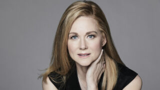 Laura Linney