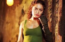 Alexa Davalos