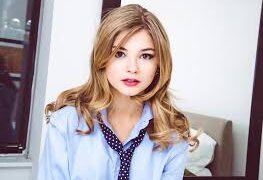 Stefanie Scott