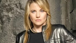 Lucy Lawless