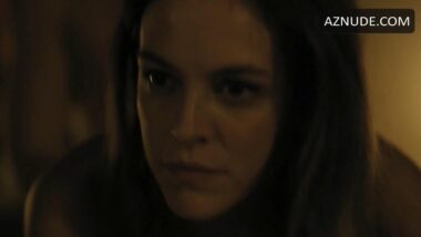 Riley Keough unwilling sex, The Girlfriend Experience