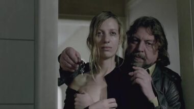 Janina Schauer forced strip, Tatort (2015)