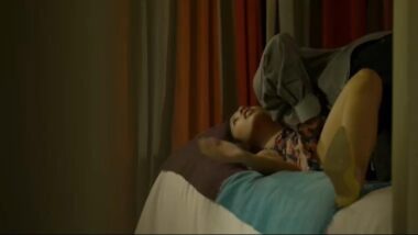 Mercedes Burgos rape, La niña de tacones amarillos