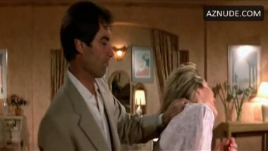Virginia Hey ripped shirt, The Living Daylights